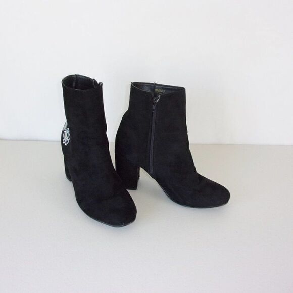 Report  Black Faux Suede Embroidered Roses block heeled boots size8.5 - Picture 2 of 4